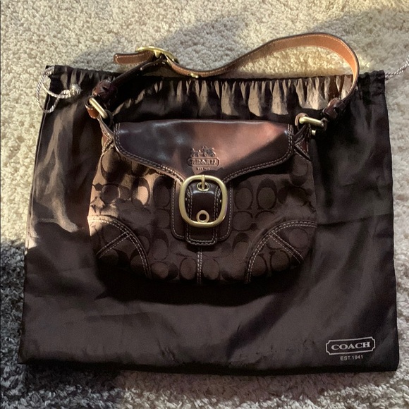 Authentic COACH bag with original dust bag! 10” x 7.5”. Like new! Used once! - Picture 1 of 9